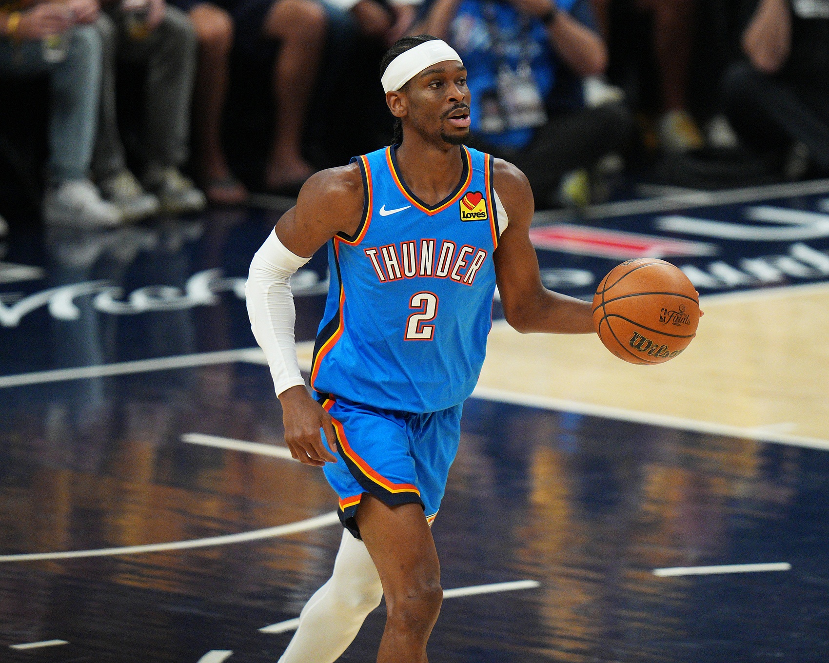 爱游戏官网-NBA工资演变：乔丹是3000万年薪首人 30-31赛季SGA年薪将达7500万