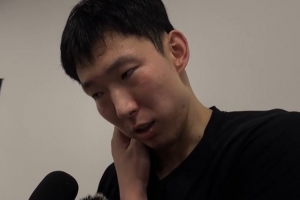 爱游戏官网-北京全场16次失误！周琦：球队在关键时刻处理球还是有点犹豫